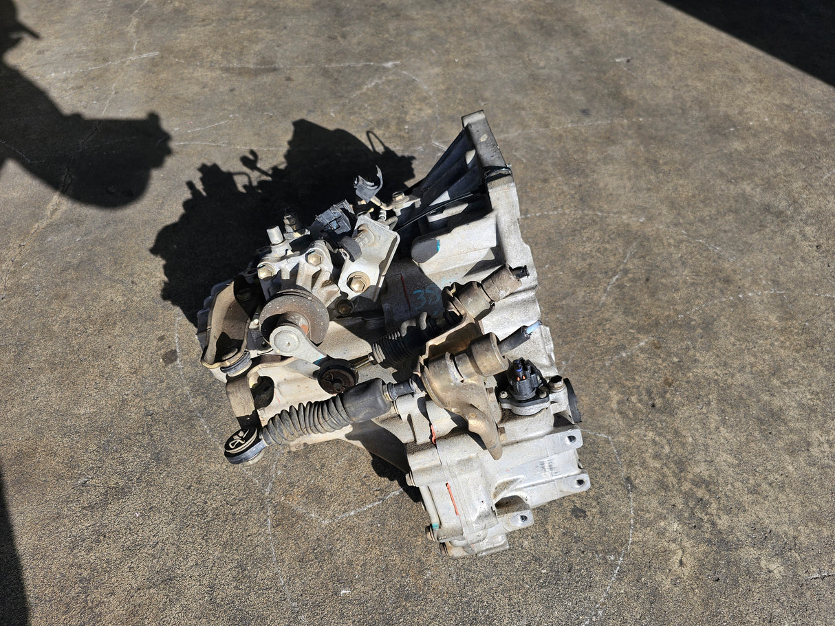 JDM Toyota Corolla/Matrix/Vibe 2003-2008 1ZZ 1.8L 5-Speed Manual Transmission - Toronto Auto Parts