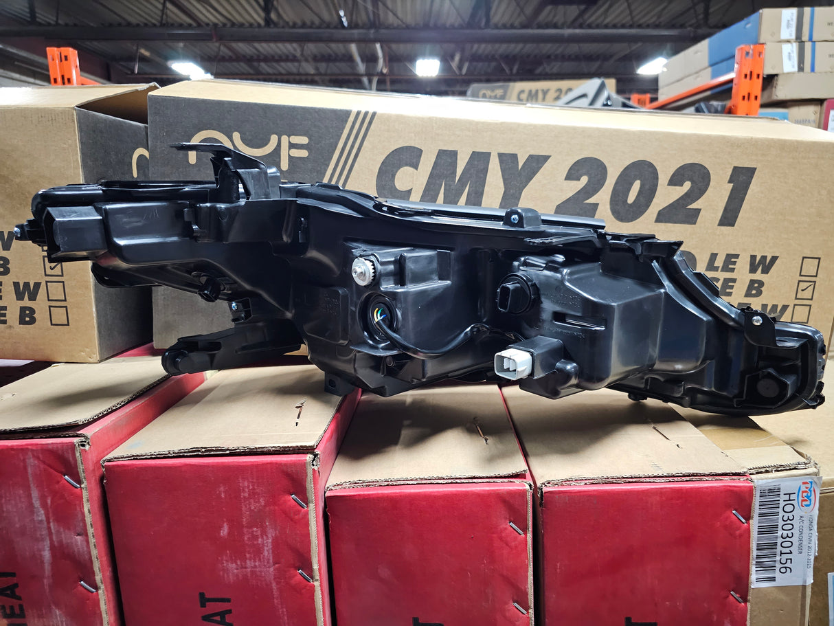 Toyota Camry 2019-2023 HEAD LAMP RH-LH BI-LED US BUILT L/LE/SE MODEL - Toronto Auto Parts