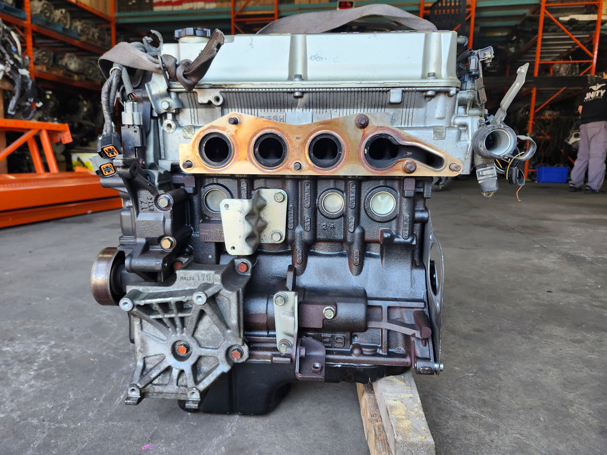JDM Mitsubishi Lancer / Eclipse / Galant 2005-2008 4G69 2.4L Engine Only STOCK NO:1555 - Toronto Auto Parts