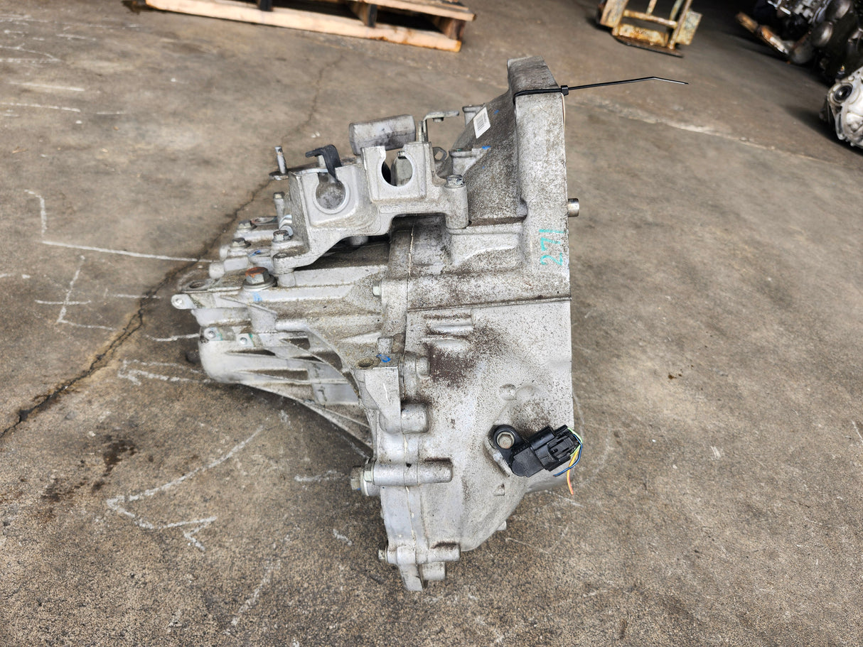 JDM Honda Civic 2006-2011 R18A 1.8L 5-Speed Manual Transmission / Low Mileage / Stock No: 1762
