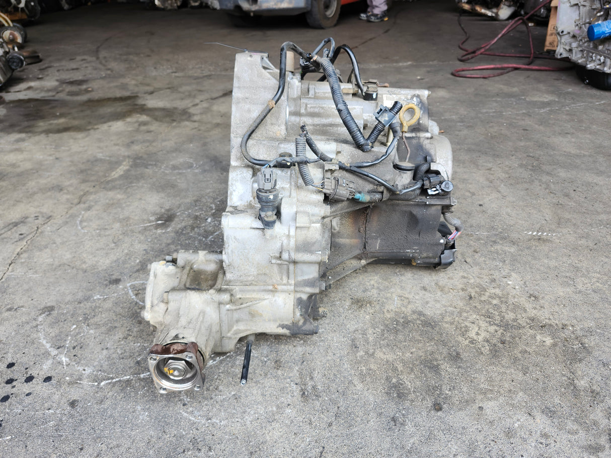 JDM Honda CR-V 1997-2001 2.0L 4WD B20B Transmission Only / Stock No:1806