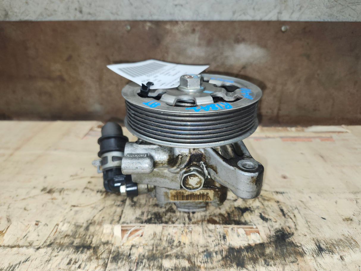 JDM Honda Civic 2006 2007 2008 2009 2010 2011 R18A 1.8L Power Steering Pump Stock No : TJ2733
