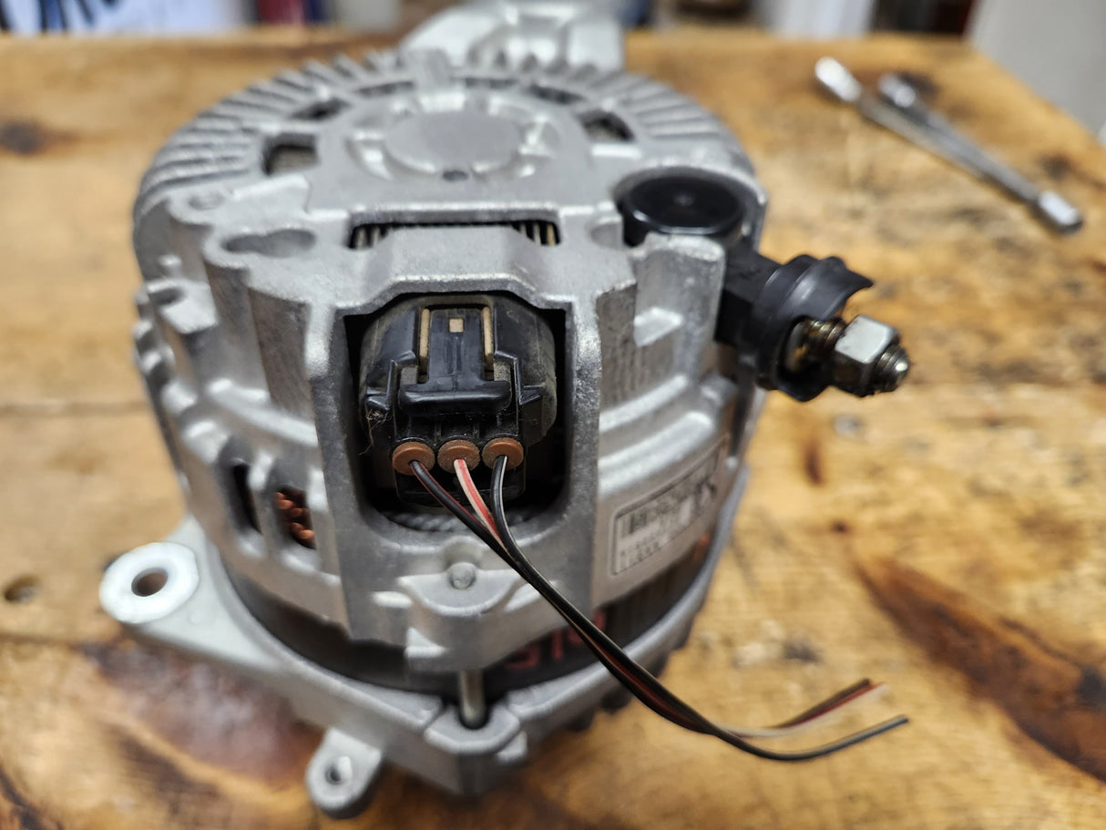 JDM Subaru WRX 2015-2018 2.0L FA20 DOHC / Low Mileage / Alternator - Toronto Auto Parts