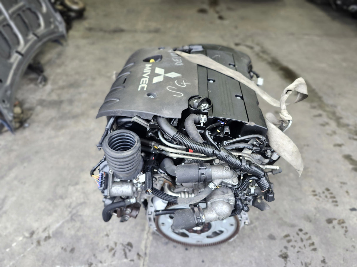 JDM Mitsubish Outlander 2008-2014 4B12 2.4L Engine Only / Stock No: 1995