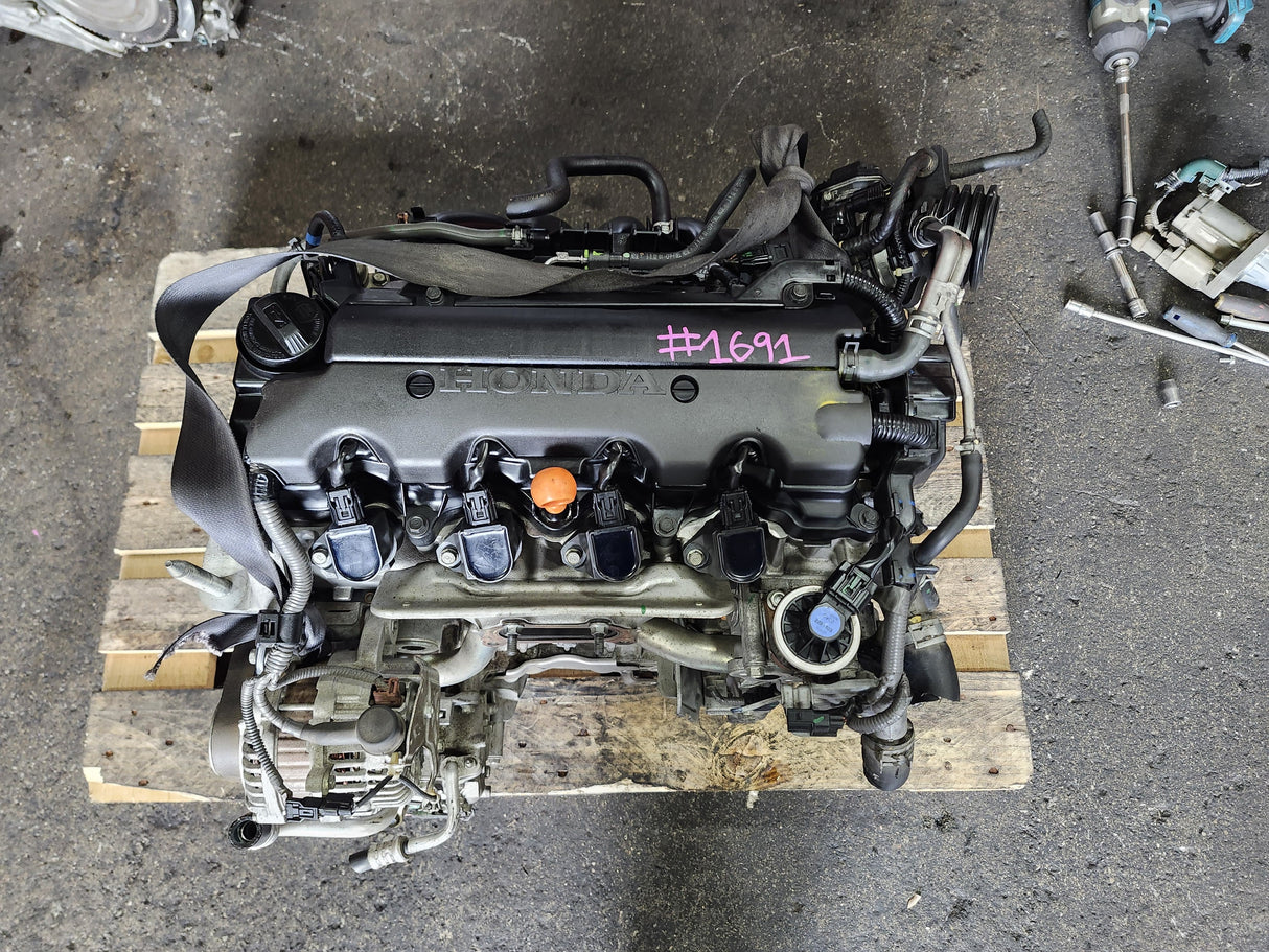 JDM Honda Civic 2012-2015 R18Z 1.8L Engine Only / Stock No:1691