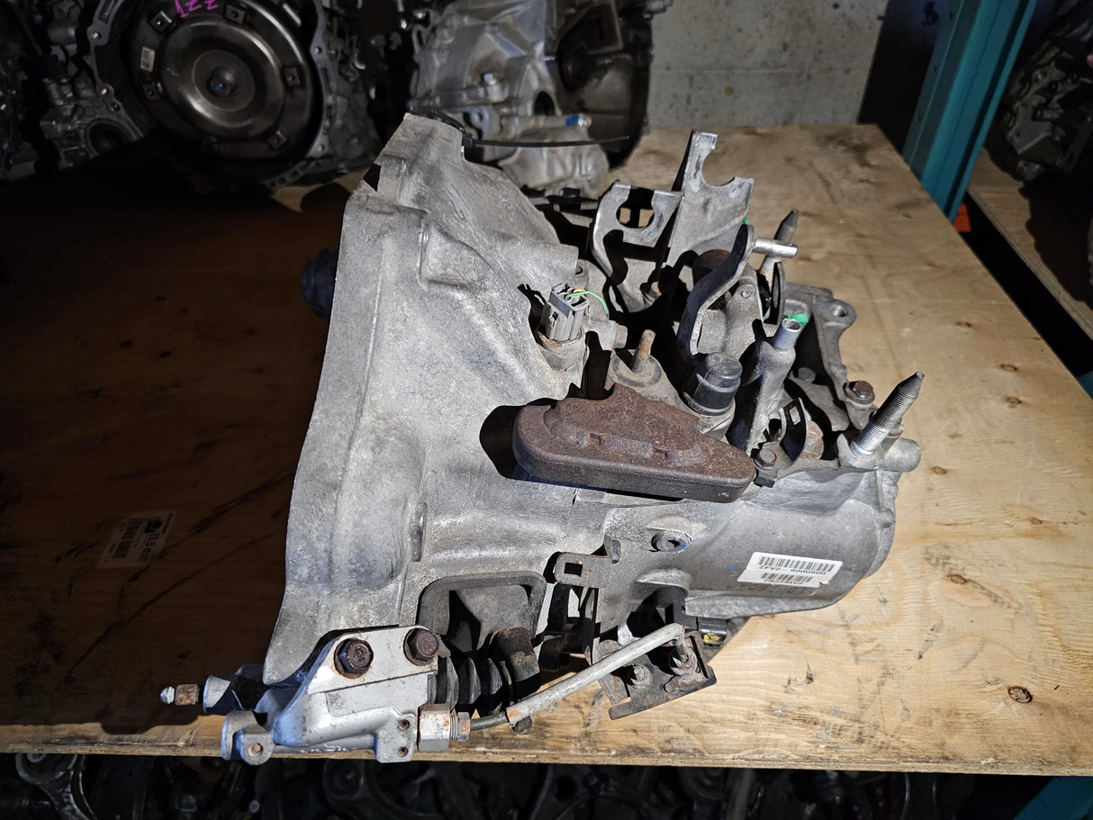JDM Honda CR-V 2007-2009 AWD K24A 6-Speed Manual Transmission/ Stock No: 1425 - Toronto Auto Parts