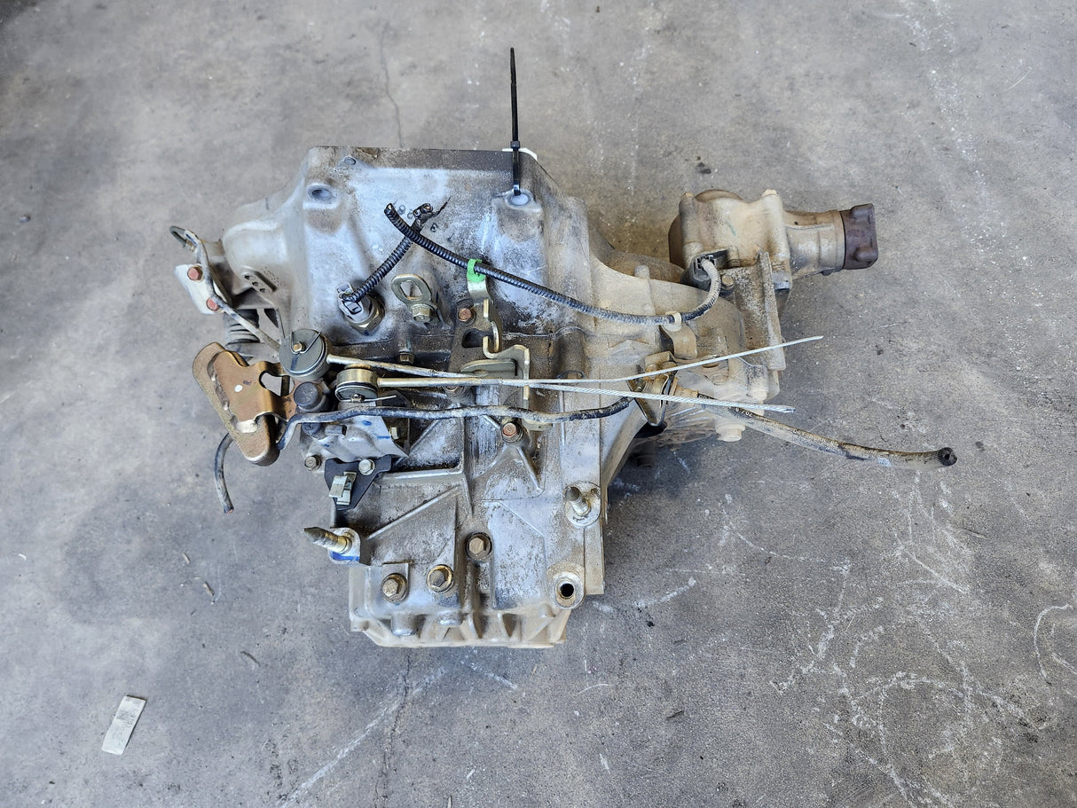 JDM Honda CR-V 2002-2006 AWD K24A 5-Speed Manual Transmission/ Stock No: 1571 - Toronto Auto Parts
