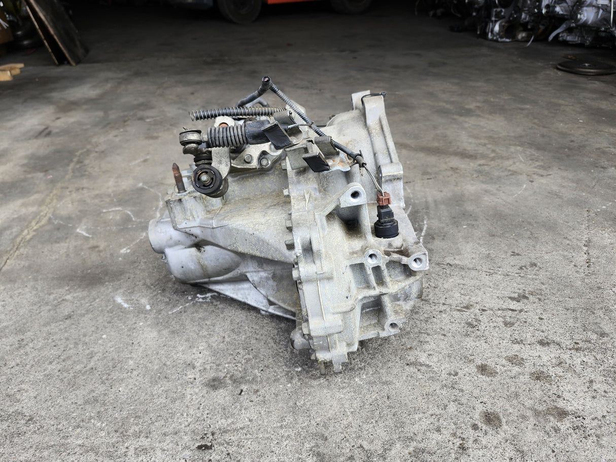JDM Mitsubishi Lancer / Eclipse / Galant 2005-2008 4G69 2.4L Manual Transmission Stock No: 1587 - Toronto Auto Parts