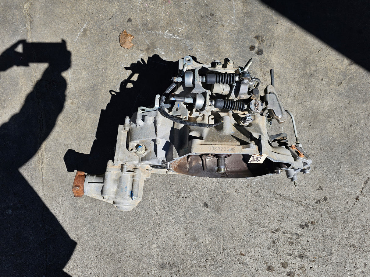 JDM Honda CR-V 2007-2009 AWD K24A 6-Speed Manual Transmission/ Stock No: 1581 - Toronto Auto Parts