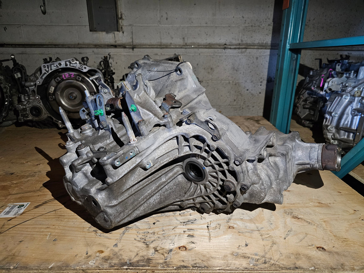 JDM Honda CR-V 2007-2009 AWD K24A 6-Speed Manual Transmission/ Stock No: 1425 - Toronto Auto Parts