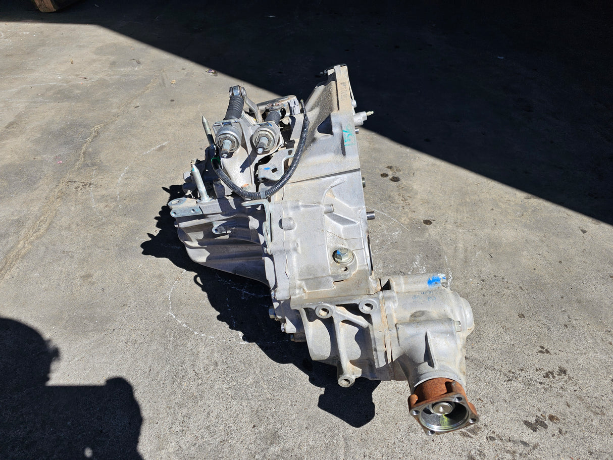 JDM Honda CR-V 2007-2009 AWD K24A 6-Speed Manual Transmission/ Stock No: 1581 - Toronto Auto Parts