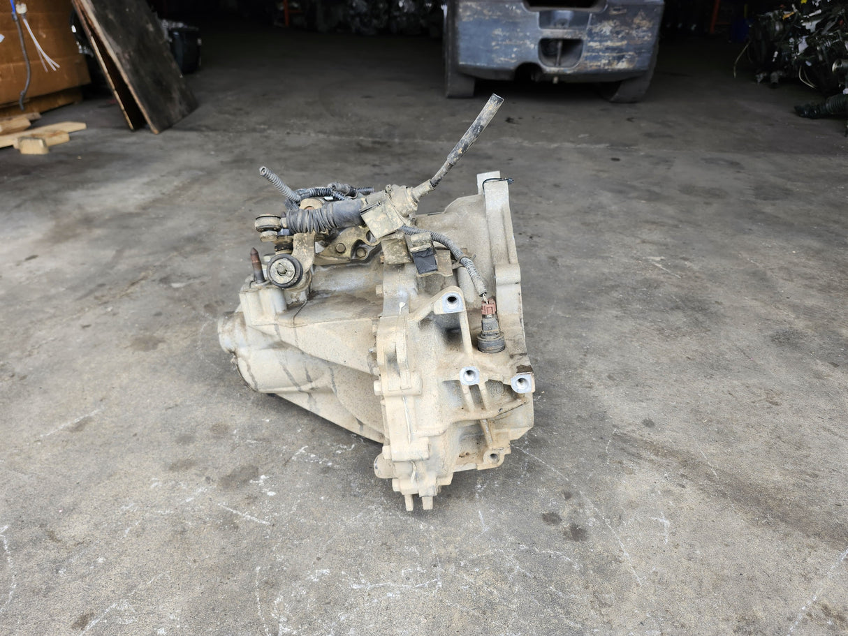 JDM Mitsubishi Lancer / Eclipse / Galant 2005-2008 4G69 2.4L Manual Transmission Stock No: 1588 - Toronto Auto Parts