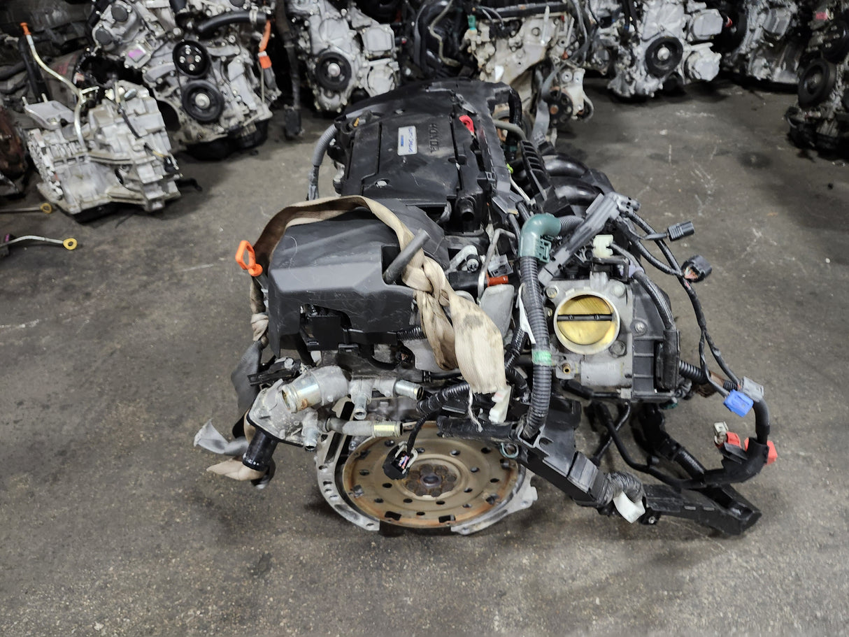 JDM Honda CR-V 2015-2019 K24W9 2.4L Engine Only / Stock No: 1525 - Toronto Auto Parts