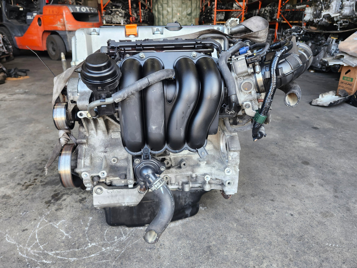 JDM Honda CR-V 2002-2006 K24A1 Engine Only / Stock No: 1831