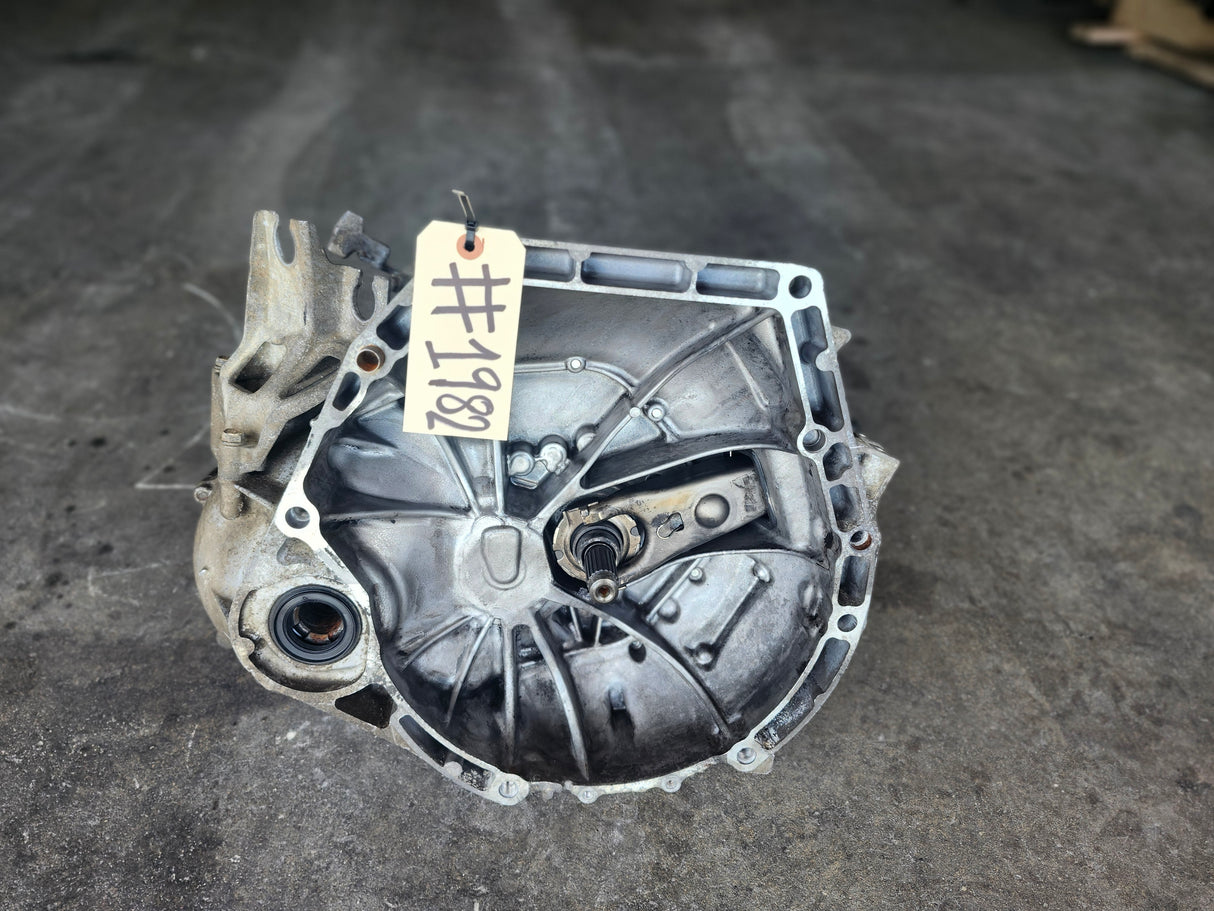 JDM Honda Civic 2013-2015 R18Z 1.8L Manual Transmission / Stock No : 1982